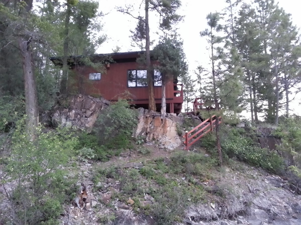 NEW LISTING!! Safety Bay Hideaway