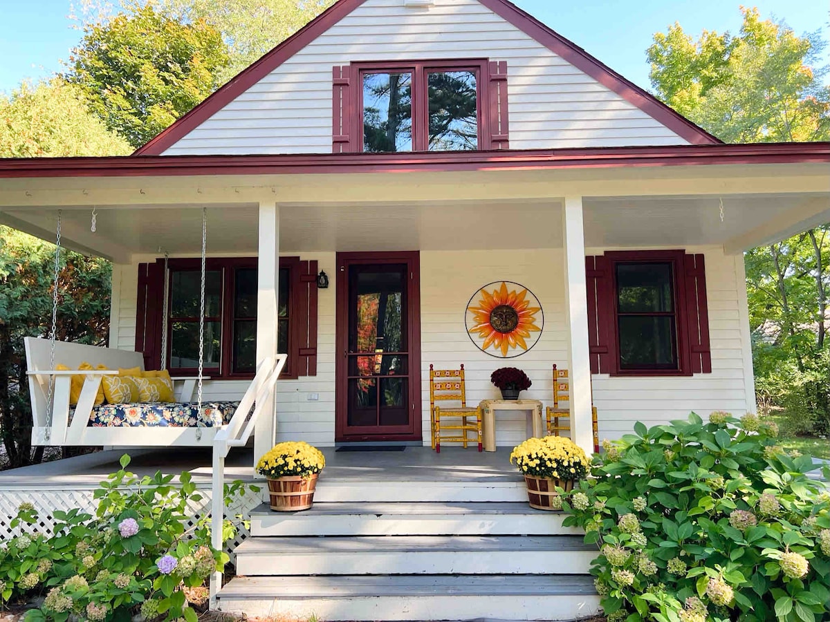 Quaint Home near Fishtown Leland