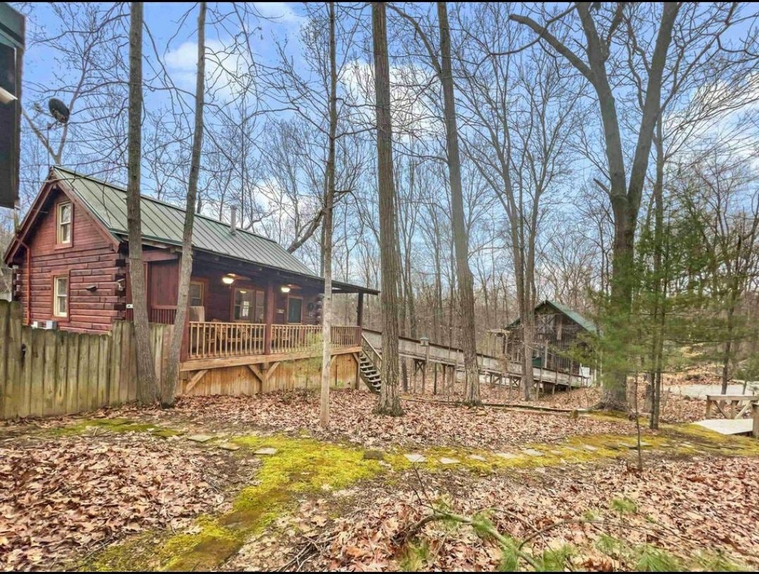 Patoka Cabin Experience w/ Party Barn and Hot tub