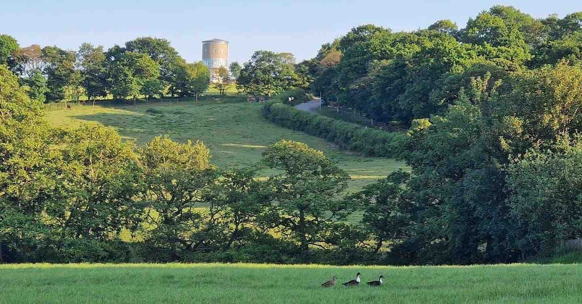 Luxury Converted Water Tower In Yorkshire