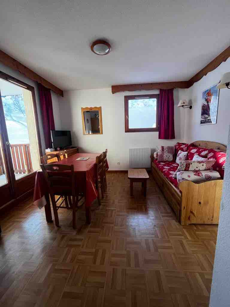 1800 Très Bel appartement T3 Pied pistes et rando