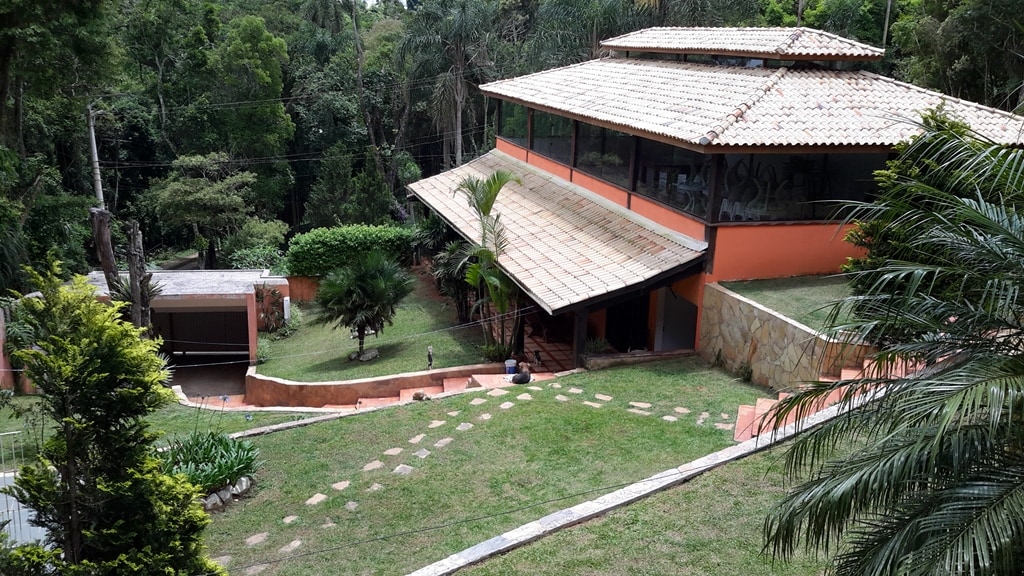 Belissíma Chacara com Piscina e Salão de Festas