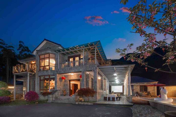 莫干山守望度假别墅超大泳池