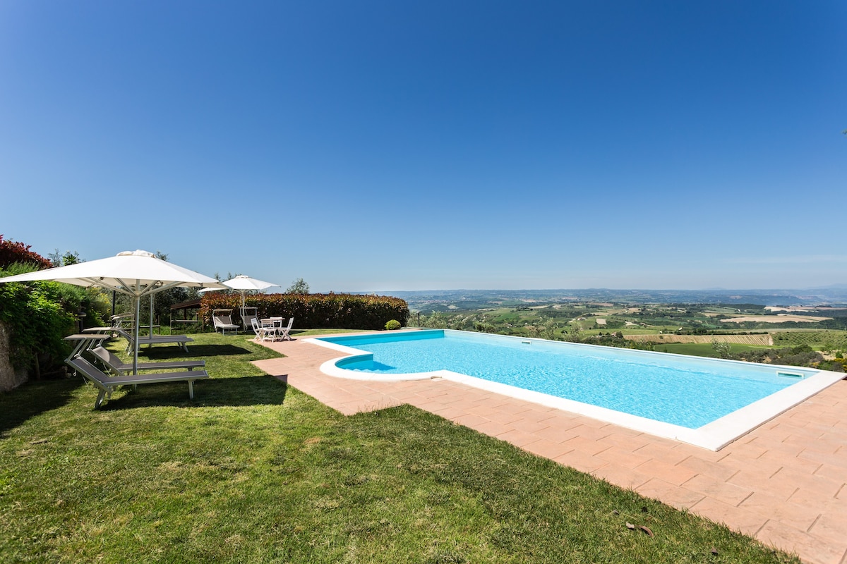 Casa in campagna con piscina 5 persone - Ortensia