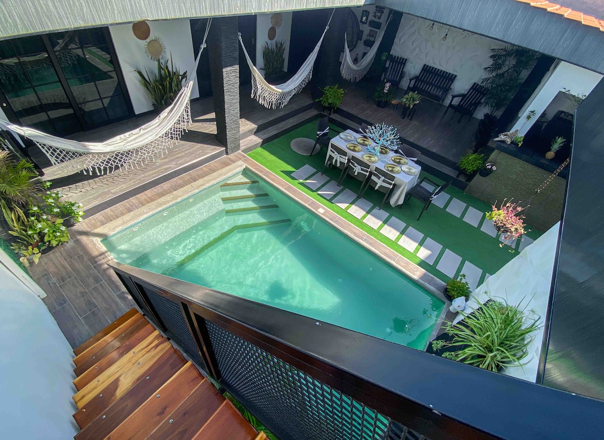 Hermosa casa en San Clemente con piscina.