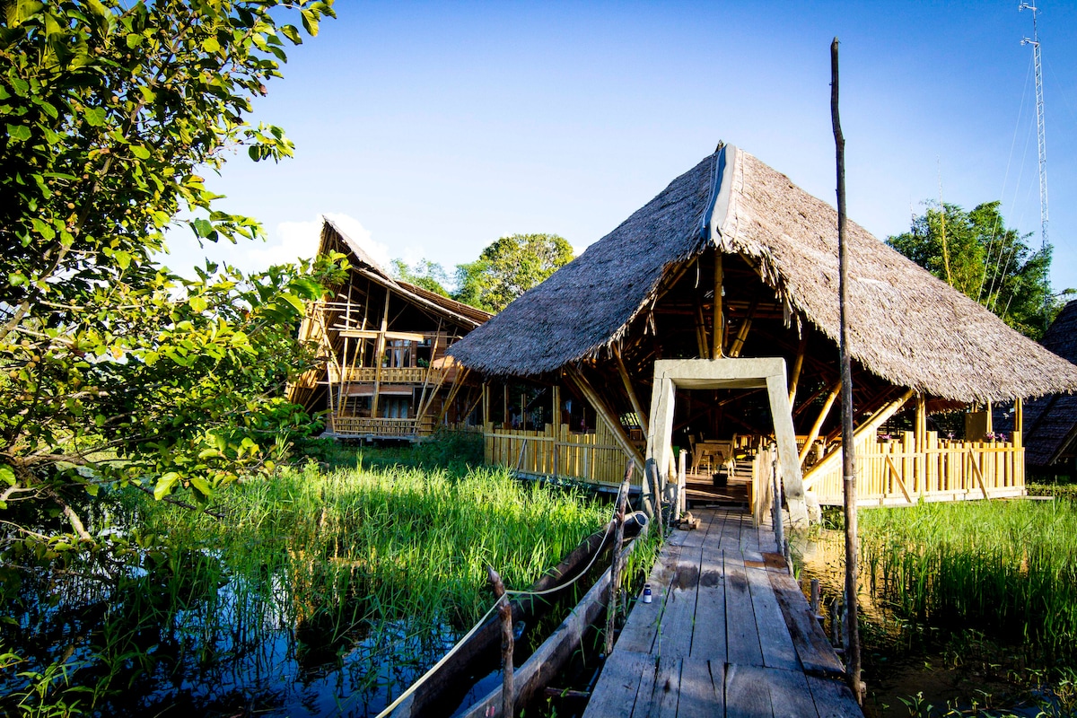 Lake Poso Eco Tourism Bamboo Room