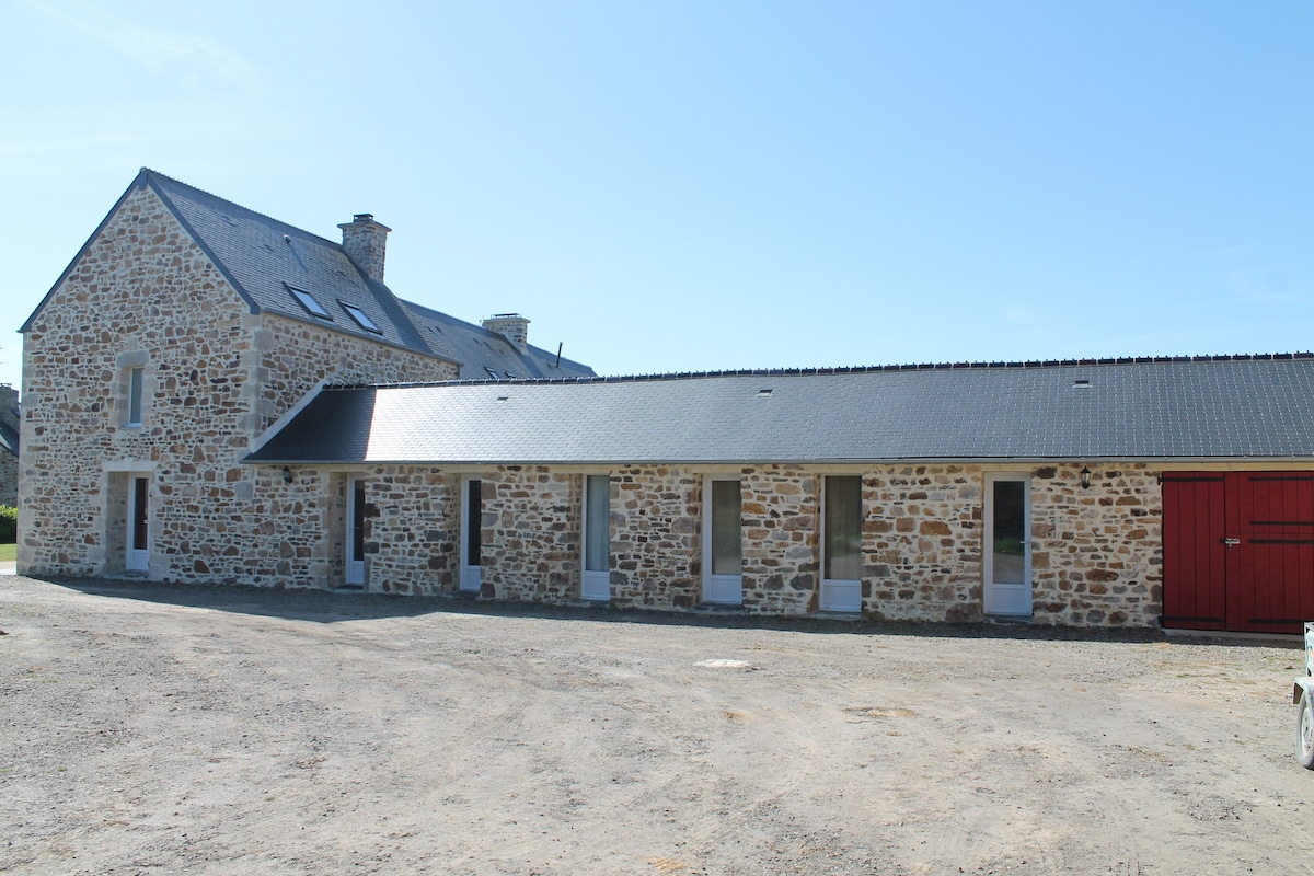 LES ÉCURIES MAISON  AU CALME