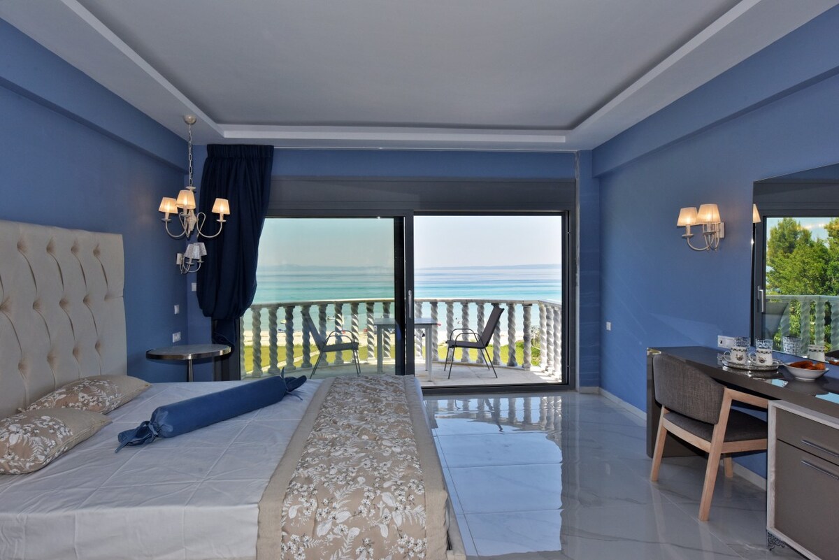 Luxury Villa Aphrodite Beachfront