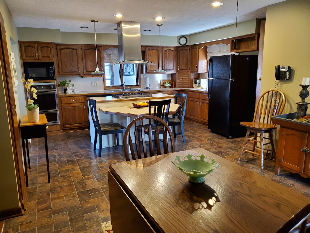 Farmhouse at Cattail Creek