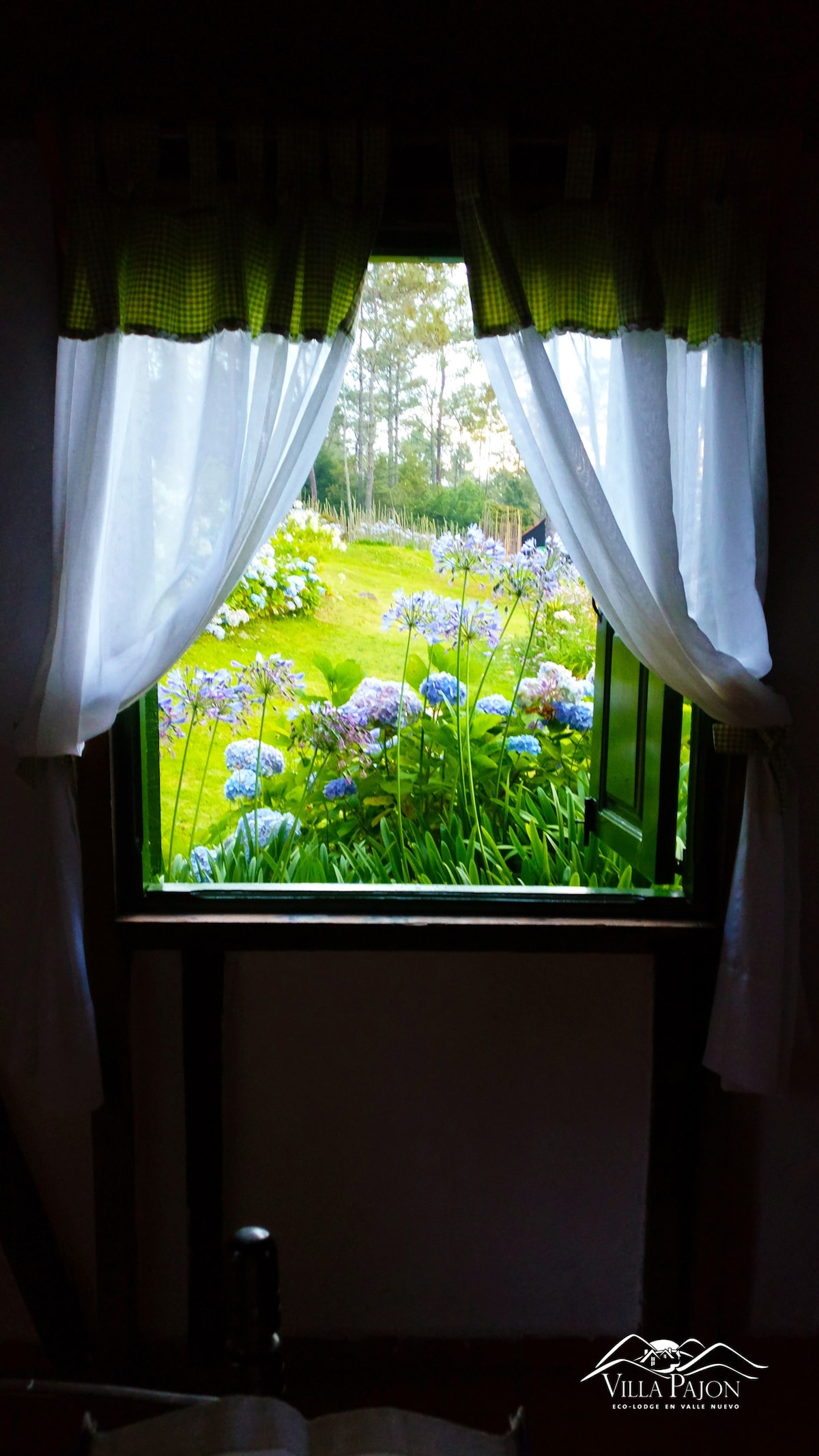 Cabaña la Cotorra ， Villa Pajon Eco-Lodge