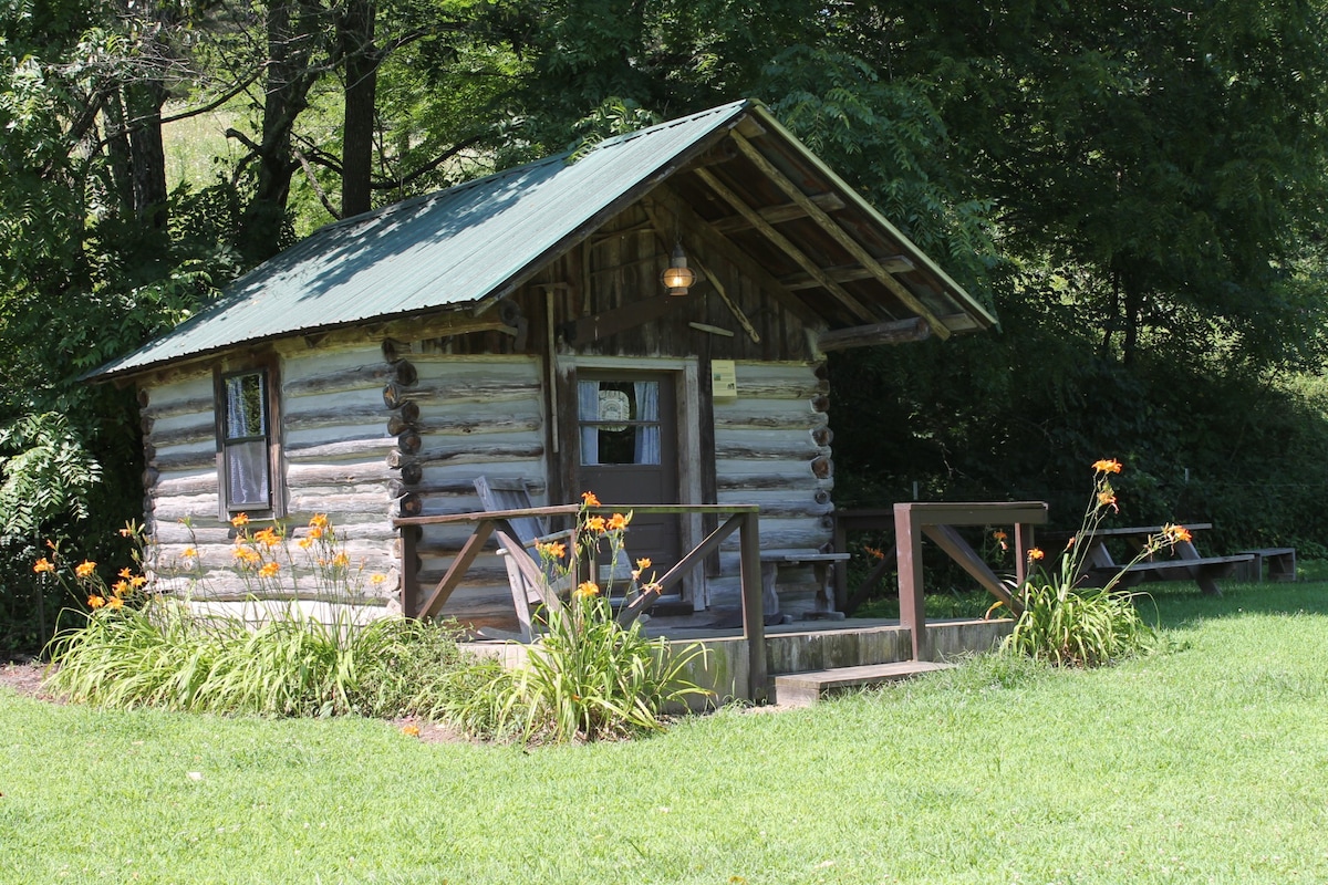 Russ Noah Log Cabin at Crystal Creek Ranch