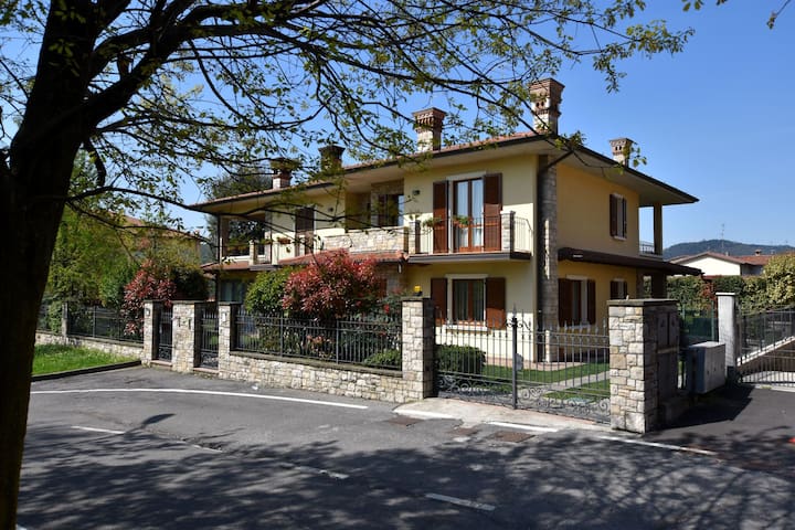 Villa Pedergnano - Erbusco的民宿