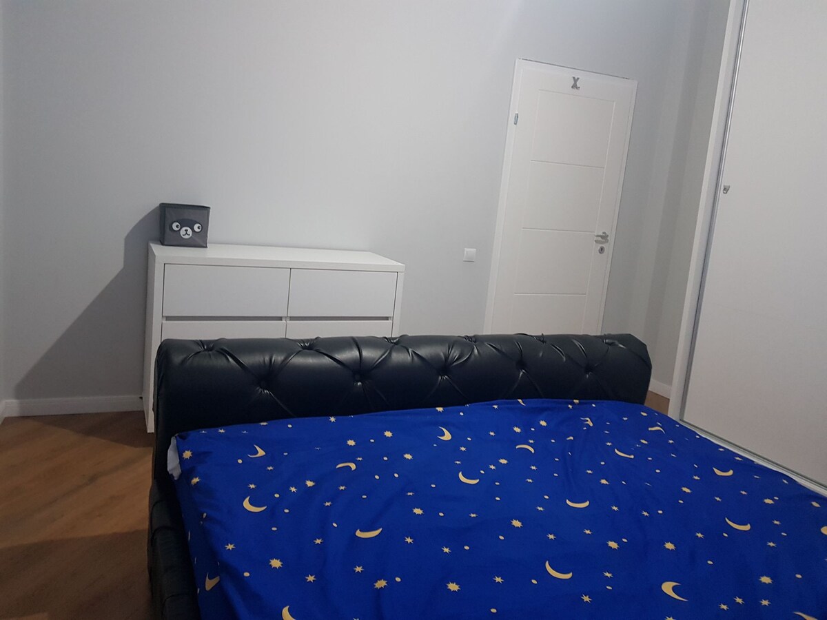 1 bedroom apartment , available for EC & UNTOLD