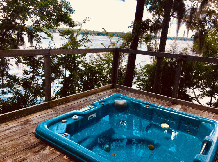 浪漫的海滨小木屋/全景/热水浴缸
