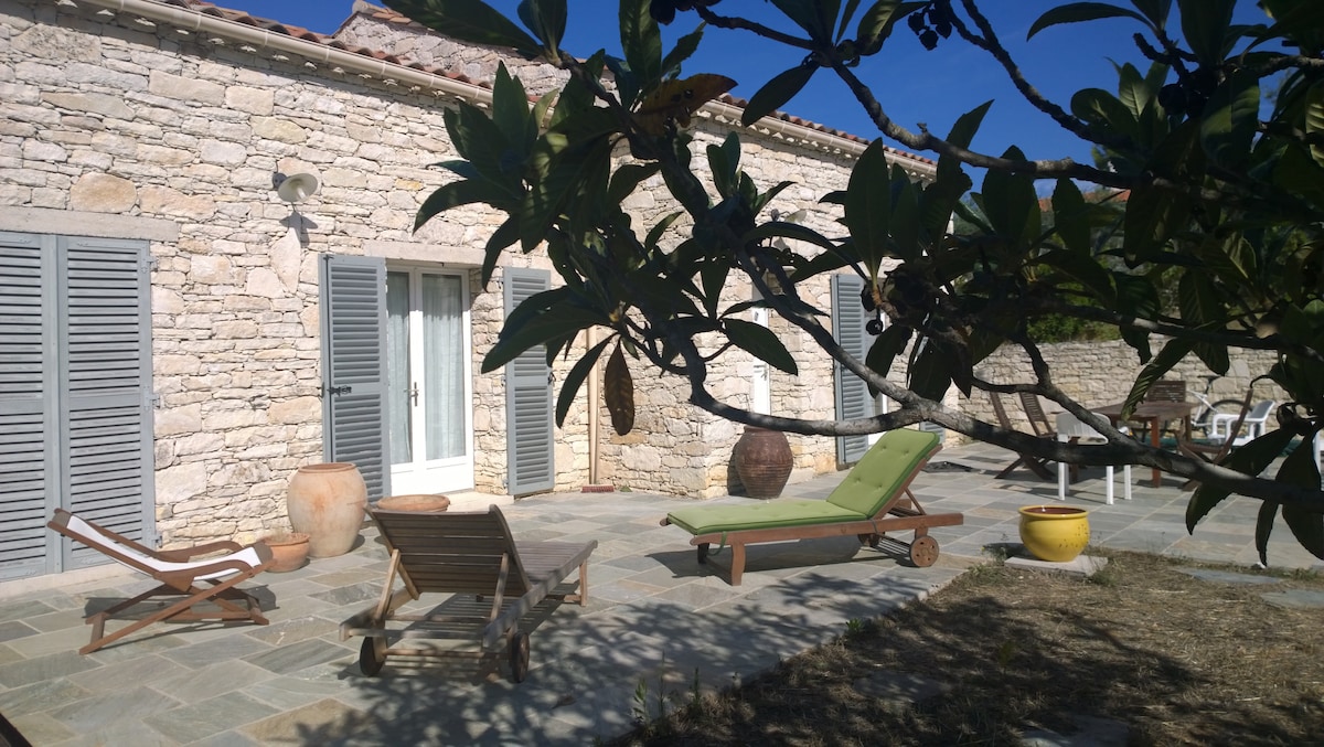 Villa calme dans Saint-Florent