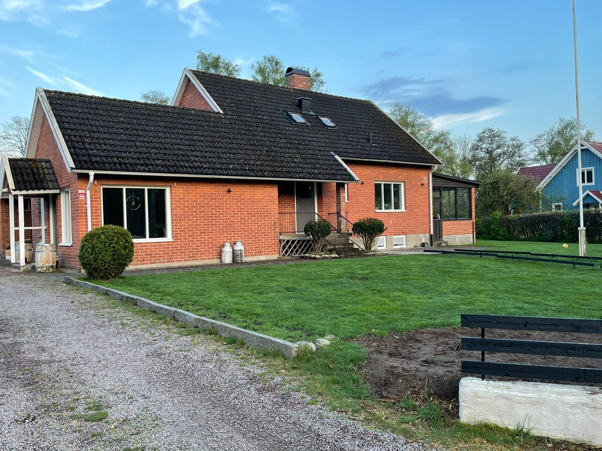 Modern och rymlig villa i Halmstad