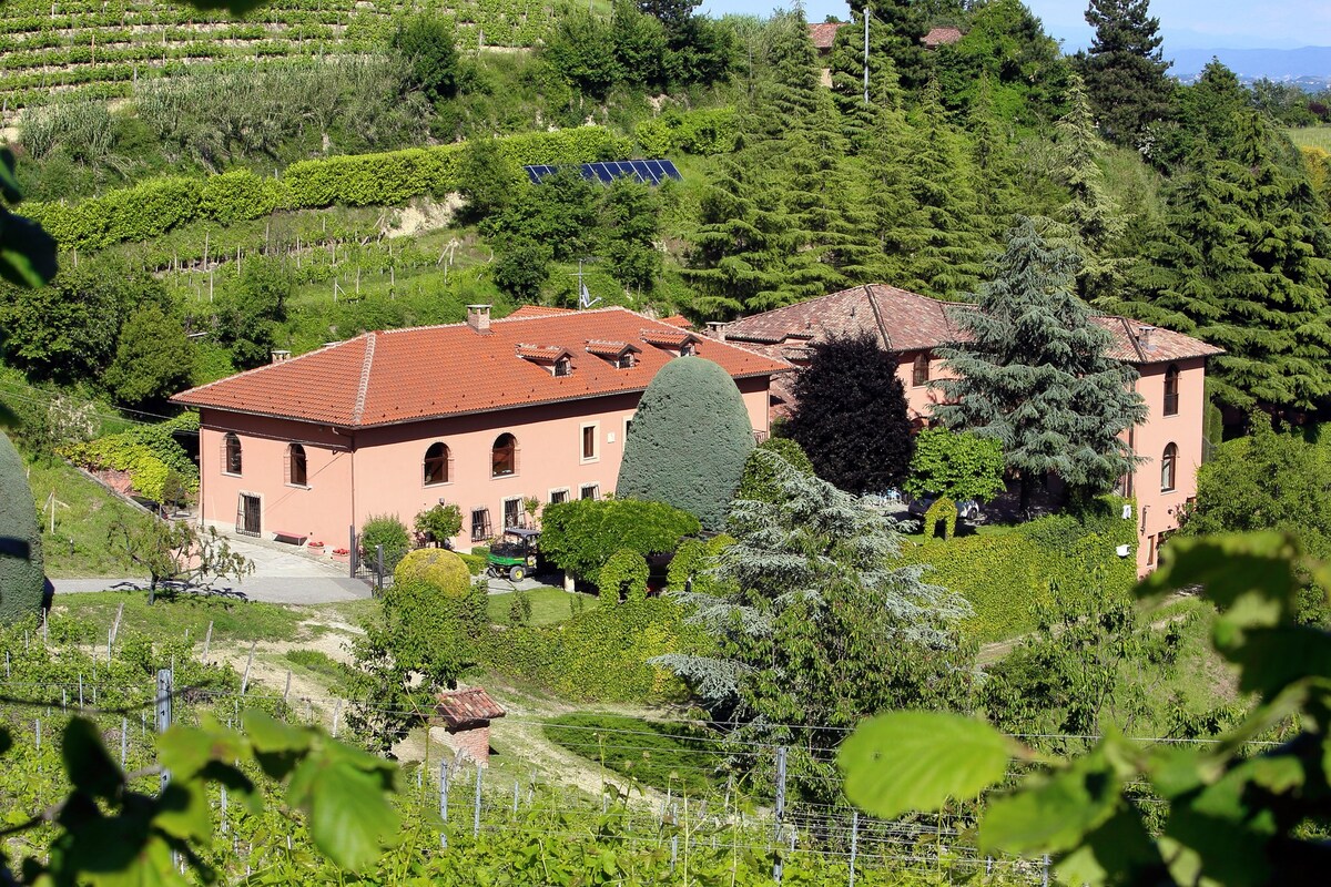 Villa Giarvino - exklusives Gästehaus (Brachetto)
