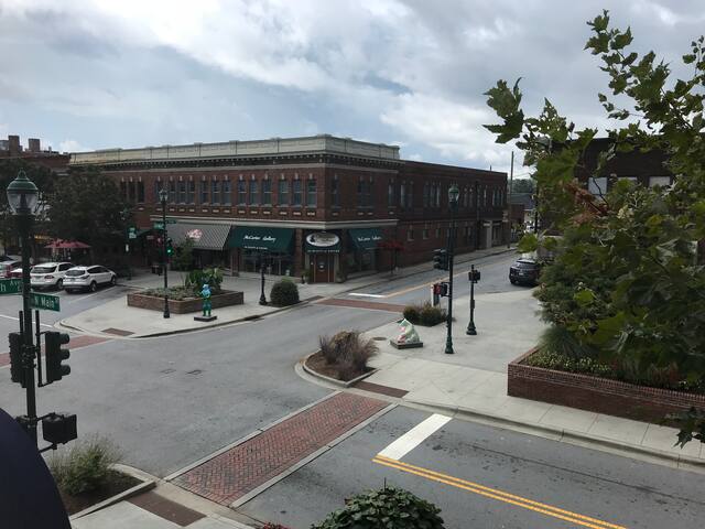 downtown hendersonville