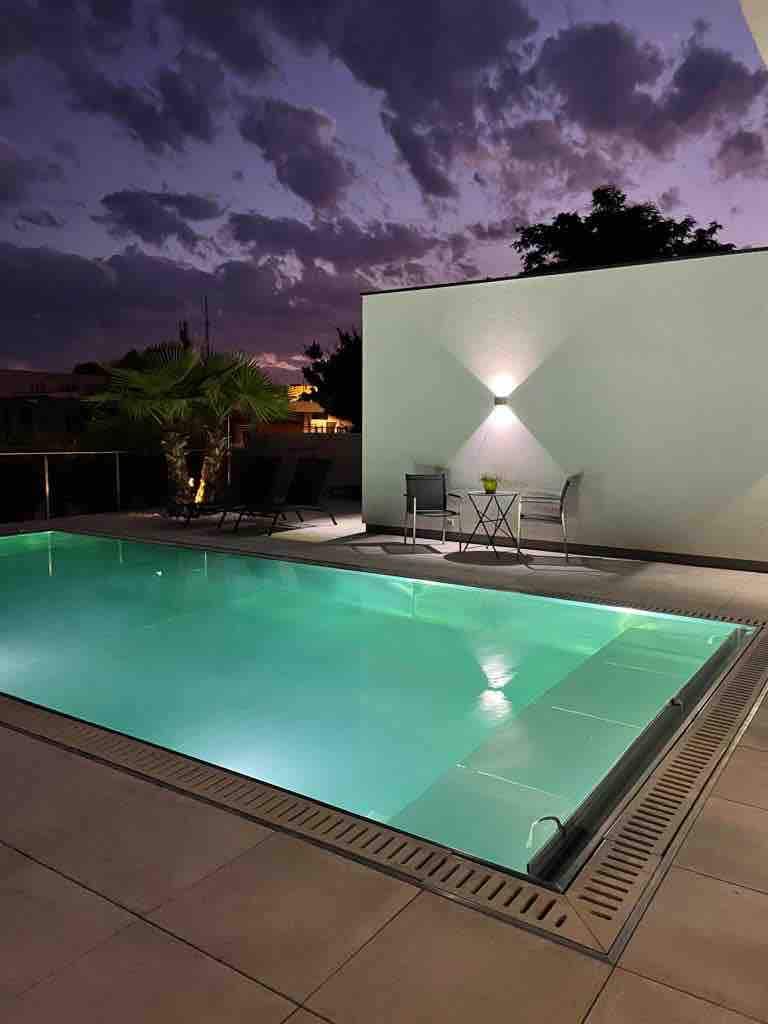 Magnifique villa avec piscine et espace extérieur