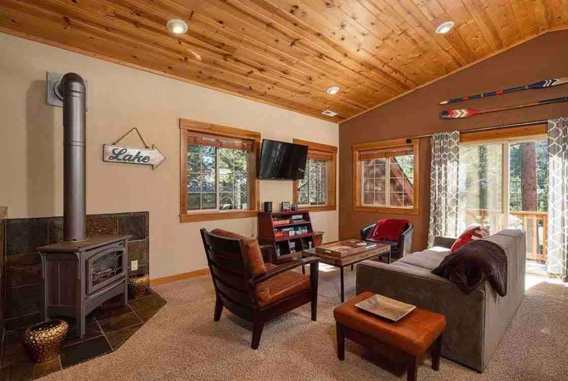 Tahoe Donner Family Friendly Condo