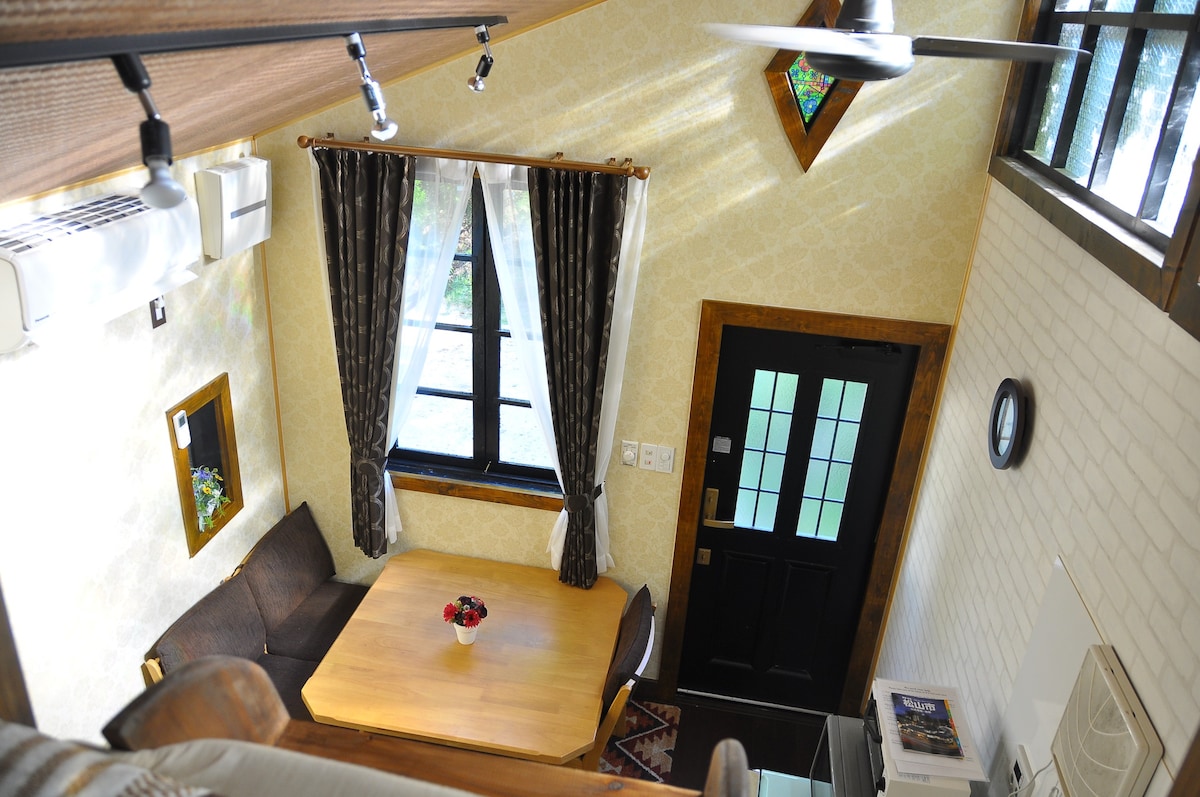 微型住宅。位于冈山市的Loft&Thai风格时尚别墅