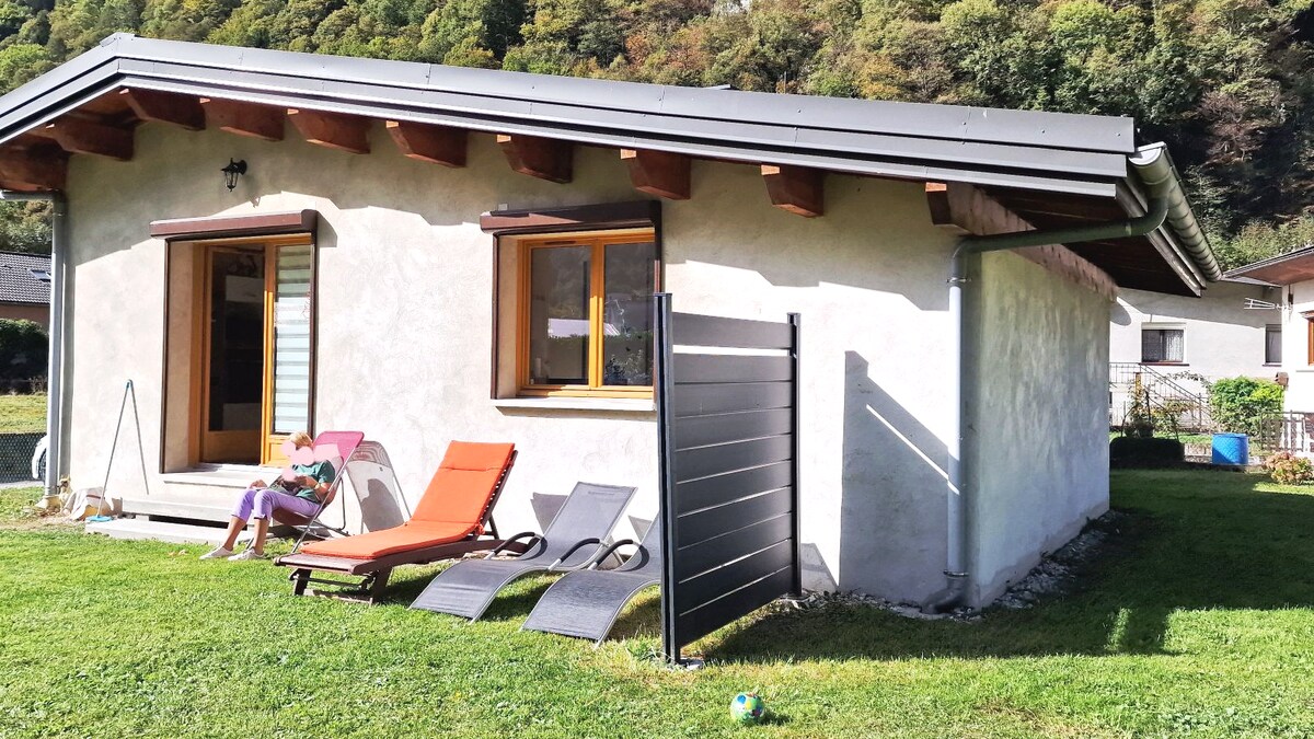 Maison avec jardin 6 personnes, face à la montagne