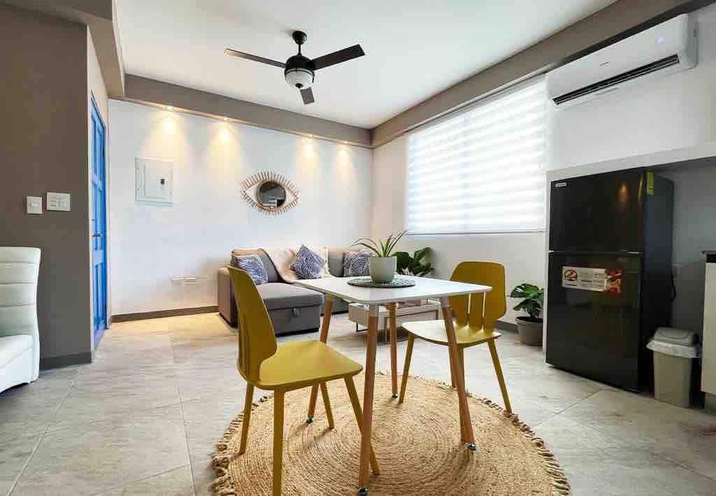 comfortable studio apartment steps from balboa ave