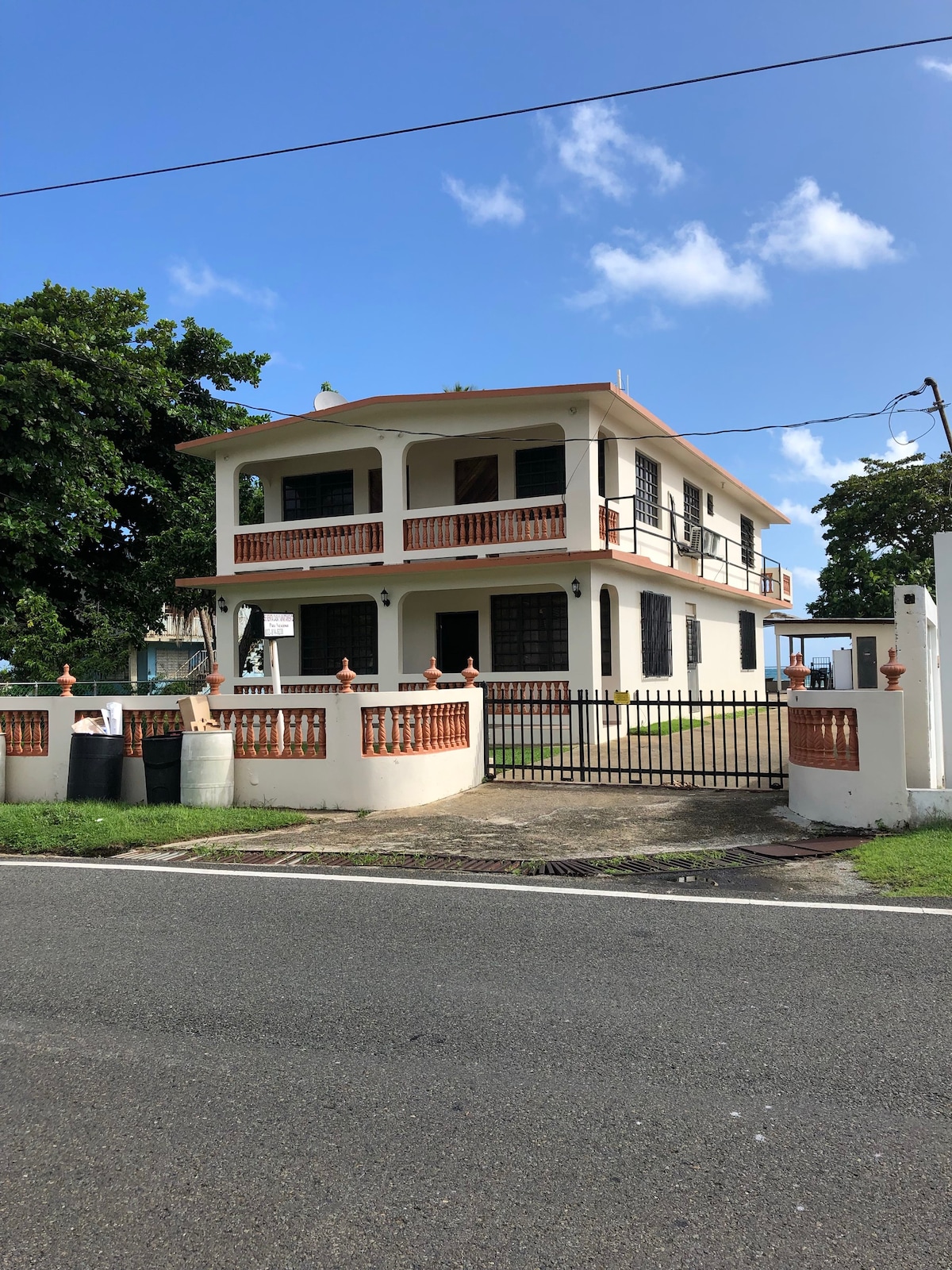 Coral Beach Apartment 2