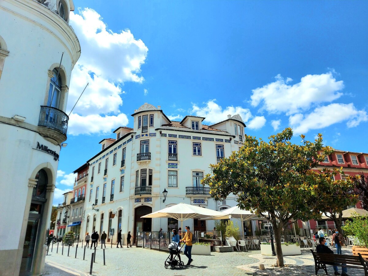 位于历史悠久的Leiria市中心的舒适公寓