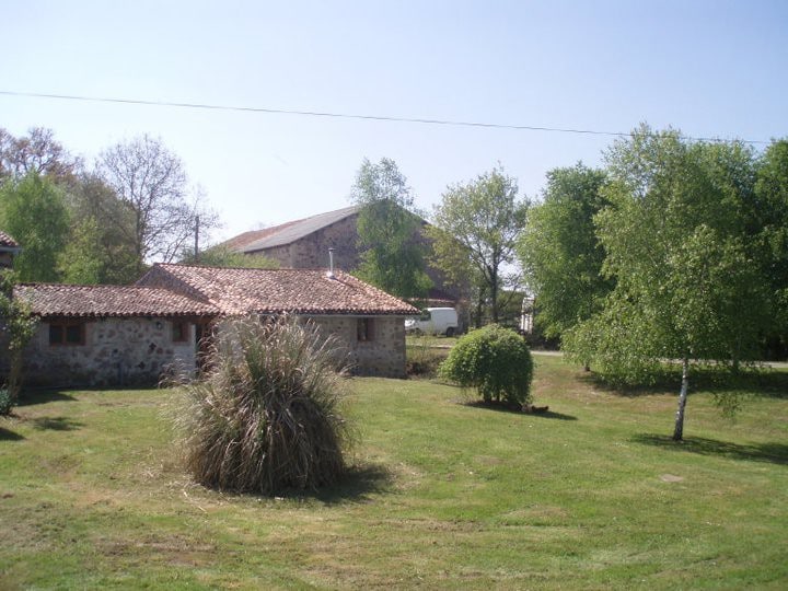 Comfortable Gite with some Equestrian Facilities