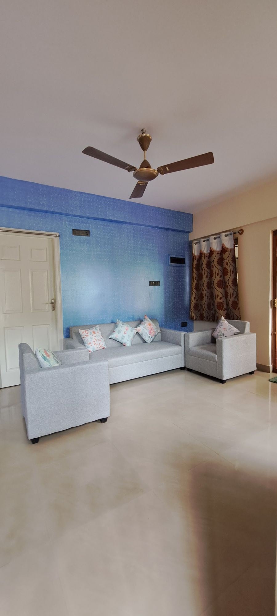 Cozy Fully furnished 2BHK flat in ECity Ph2