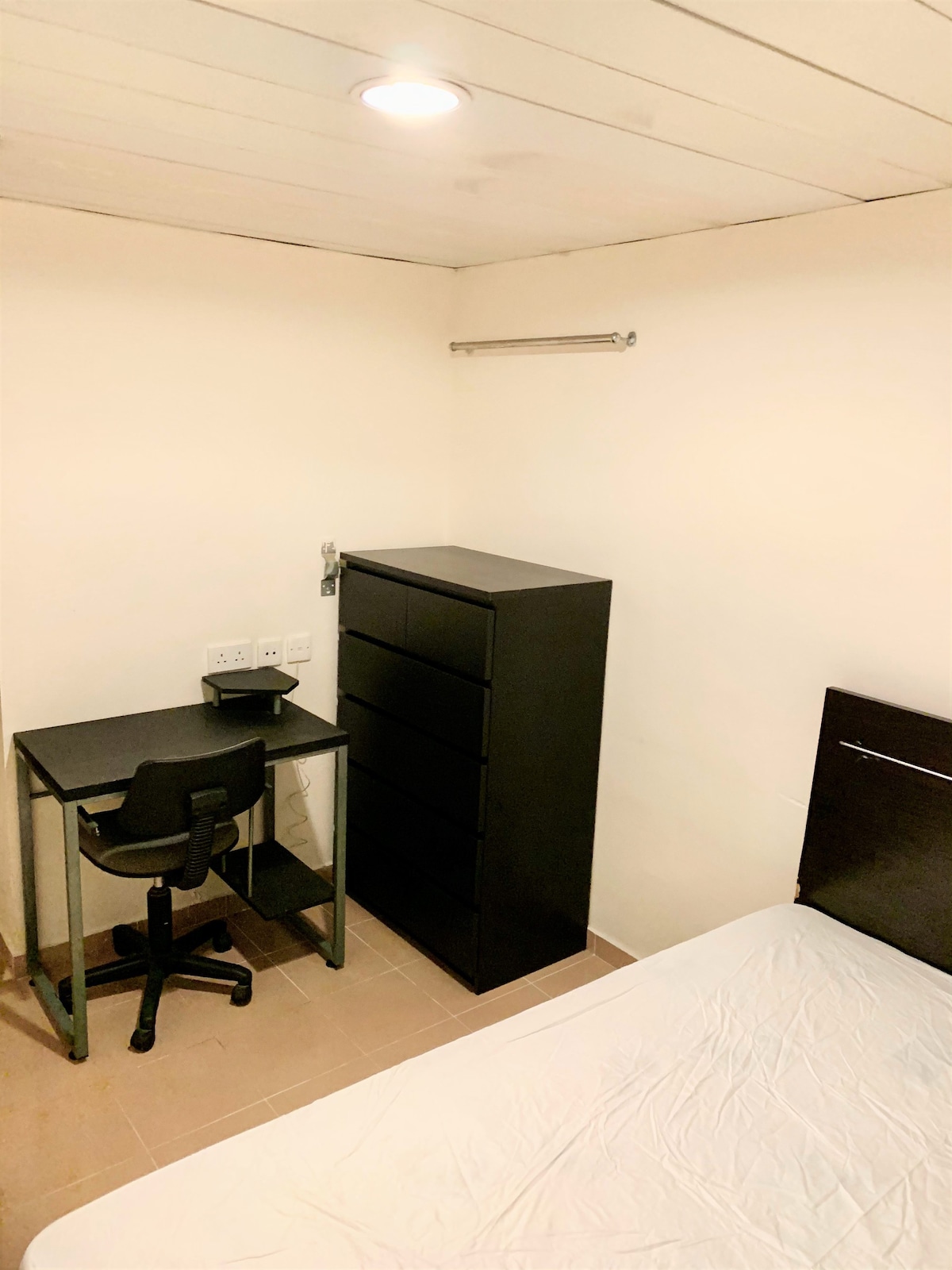 佐敦服務式公寓(B9) Jordan Service Apartment (B9)