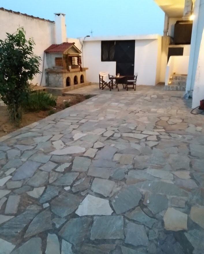 Amarynthos Guest House