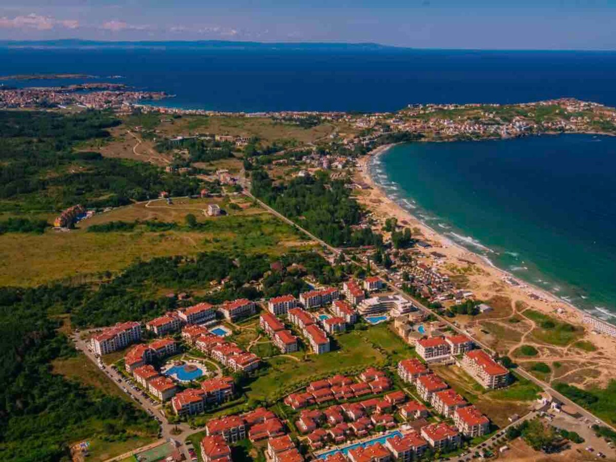 Beach Sozopol green Life kavatsite