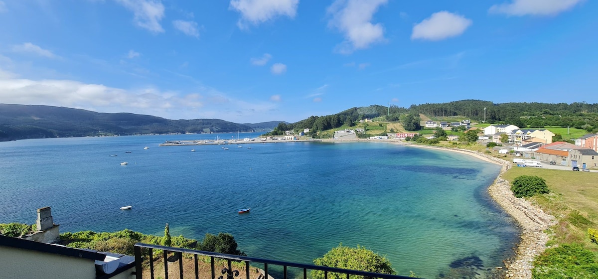 豪华顶层公寓，美丽海景