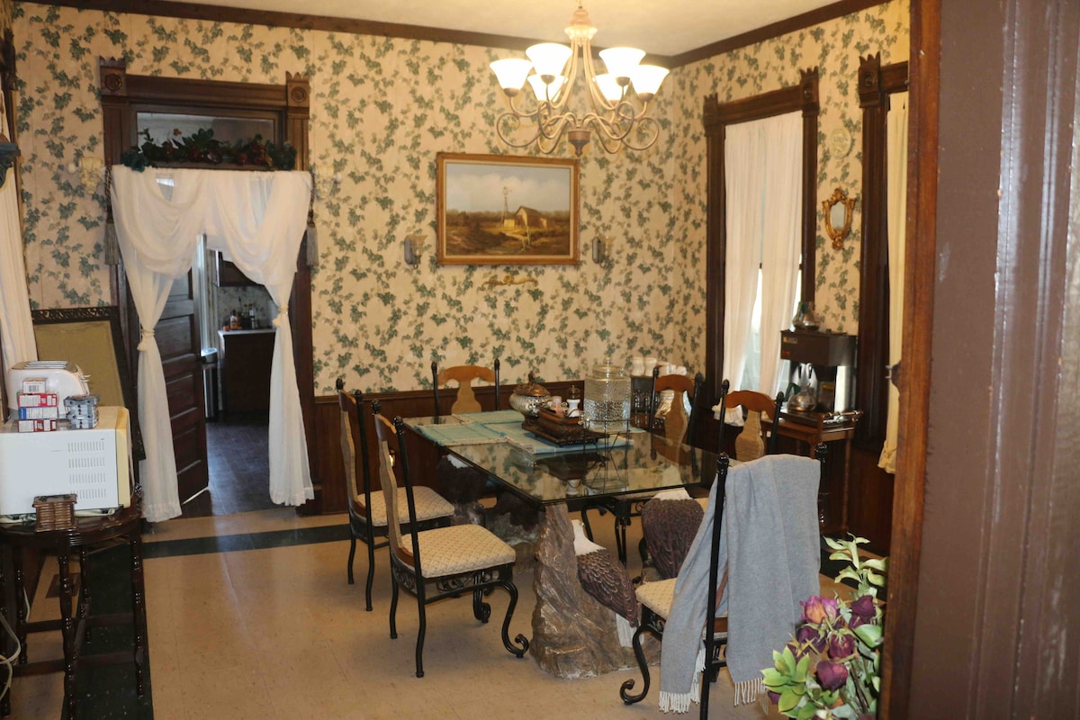 Eagle 's Rest Inn/Bed and Breakfast Room # 3