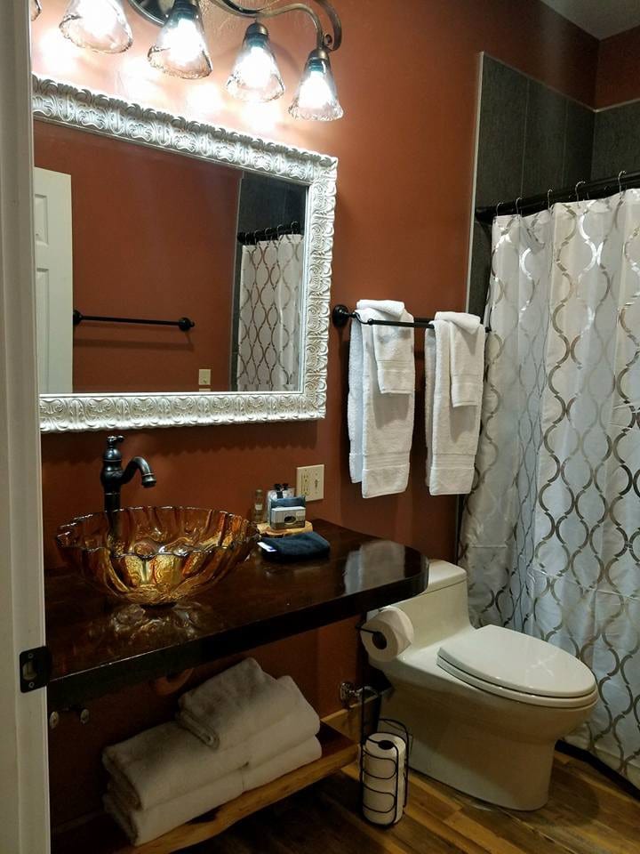 The Coral Suite at Riverwood Suites