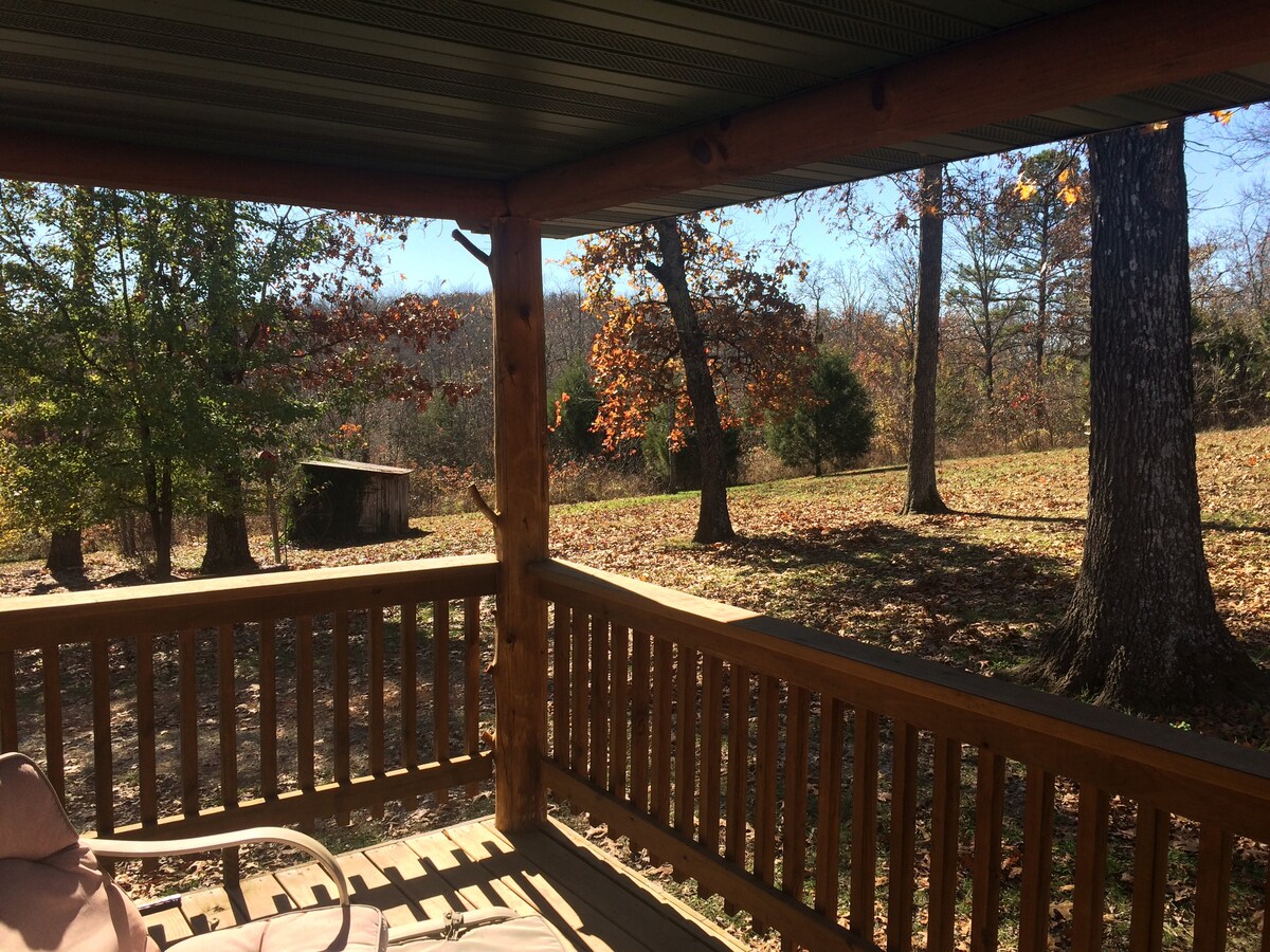 Mark Twain Lodging Cabin # 1