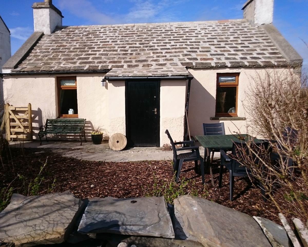 Doehouse Cottage, Sandwick, Orkney