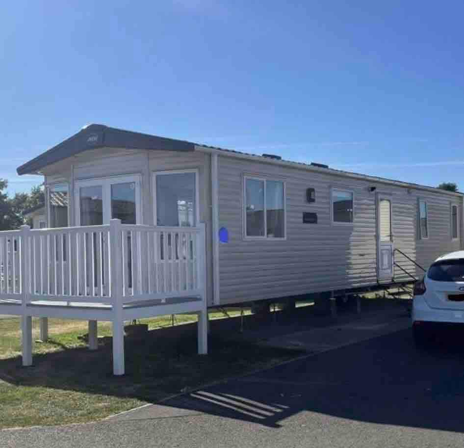 Luxury 3 bed Caravan Combe Haven