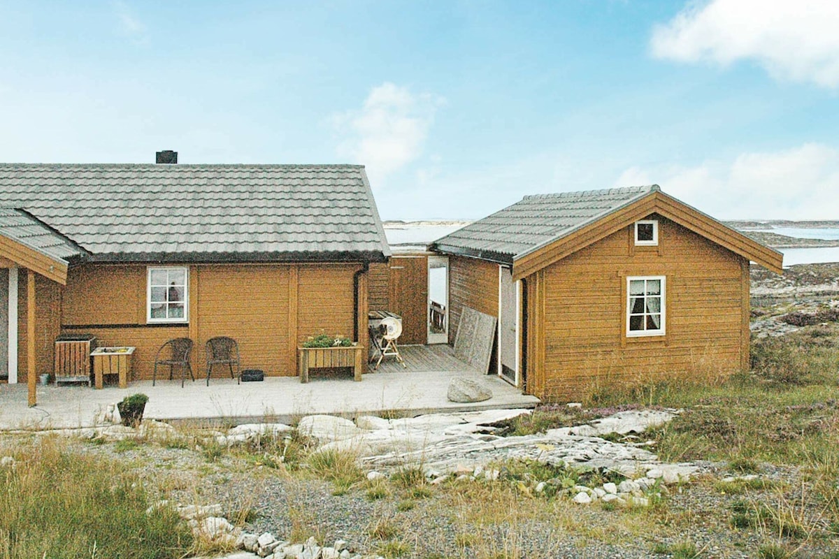 8 person holiday home in dyrvik