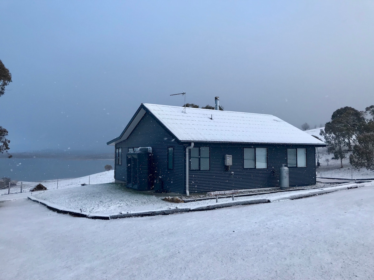 Lake Jindabyne Estate - Kookaburra Chalet