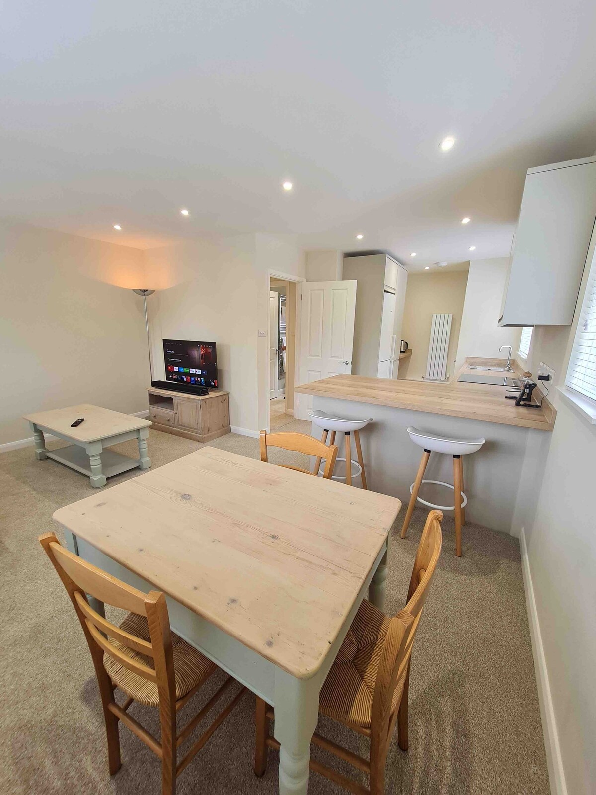 Modern flat in central Haslemere
