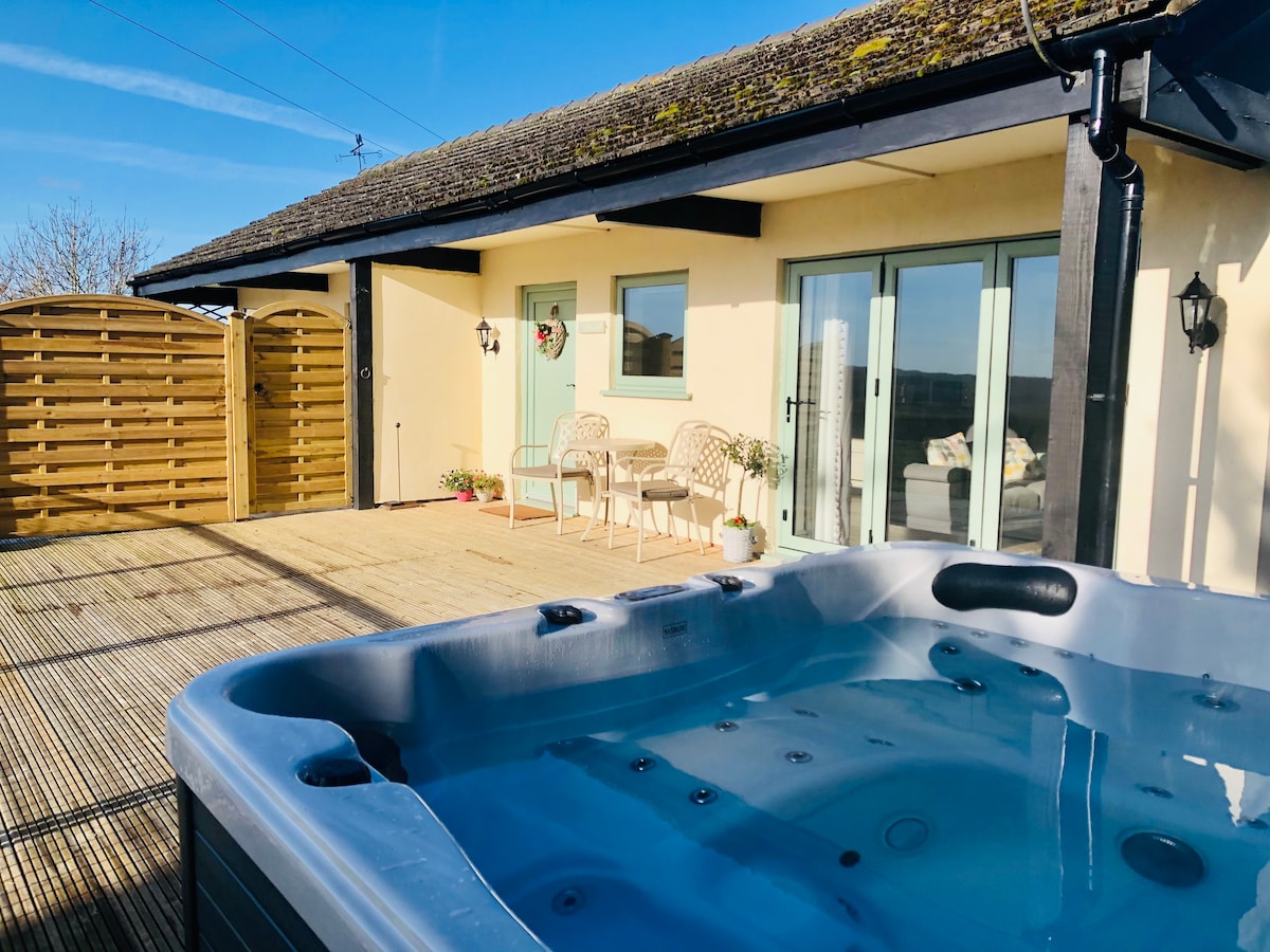 Bluebell Cottage, Wolds Retreat, Hot Tub. Walesby