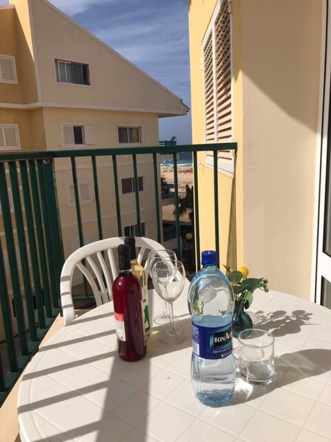 1 Bed Apt/Wi-Fi/Near Beach.