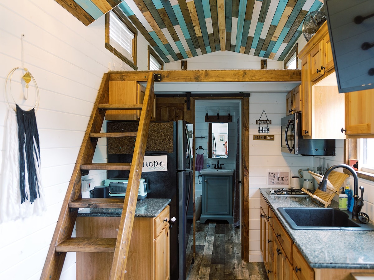 The Lost Tinyhouse at Innisfree Farms