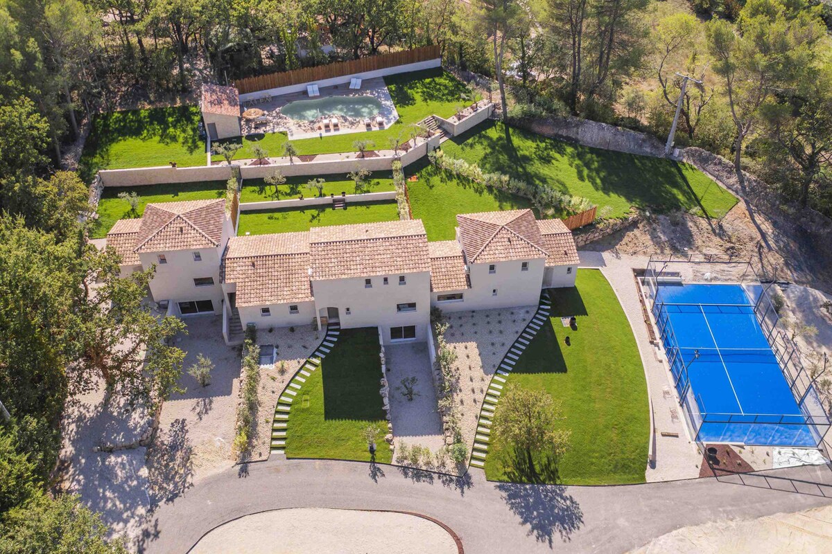 Superbe Domaine Aix-en-Provence, Padel, Piscine