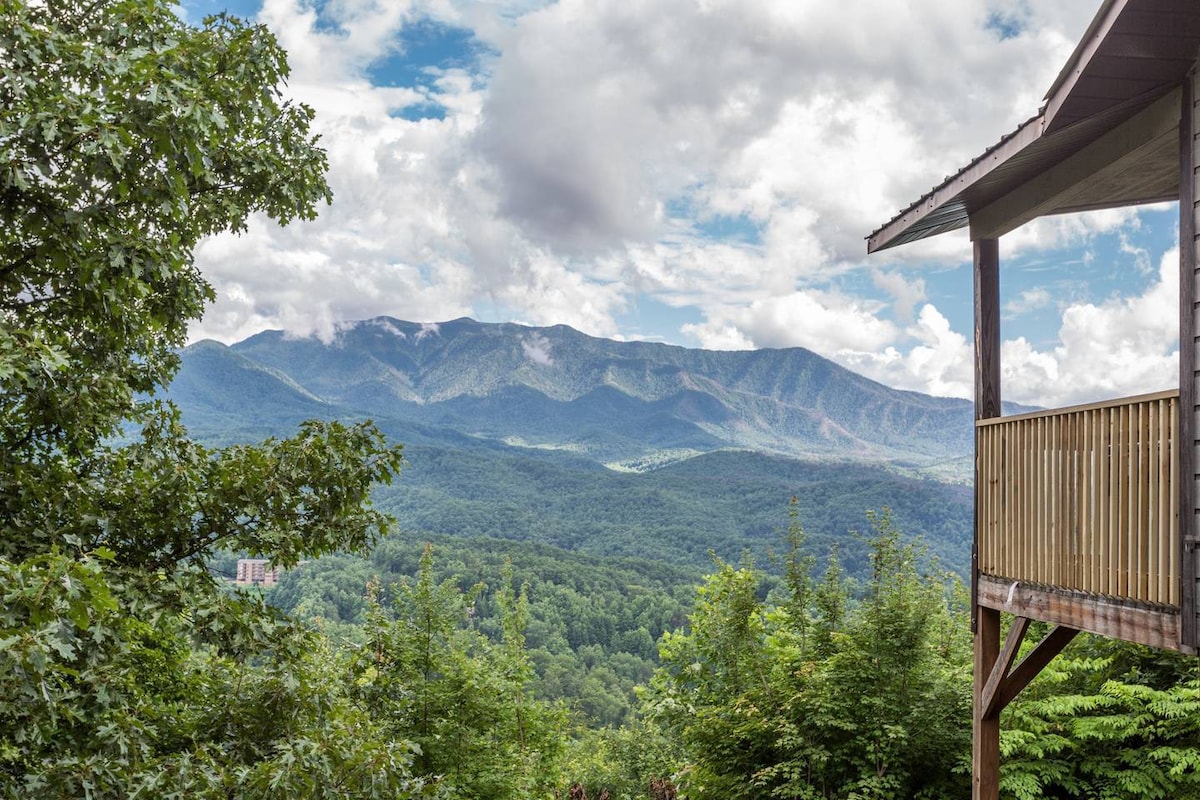 大雾山（ Great Smoky Mountains ）和勒孔特山（ Mt. LeConte ）的超级美景