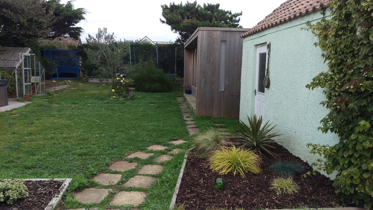 Shoreham Beach Cedar House