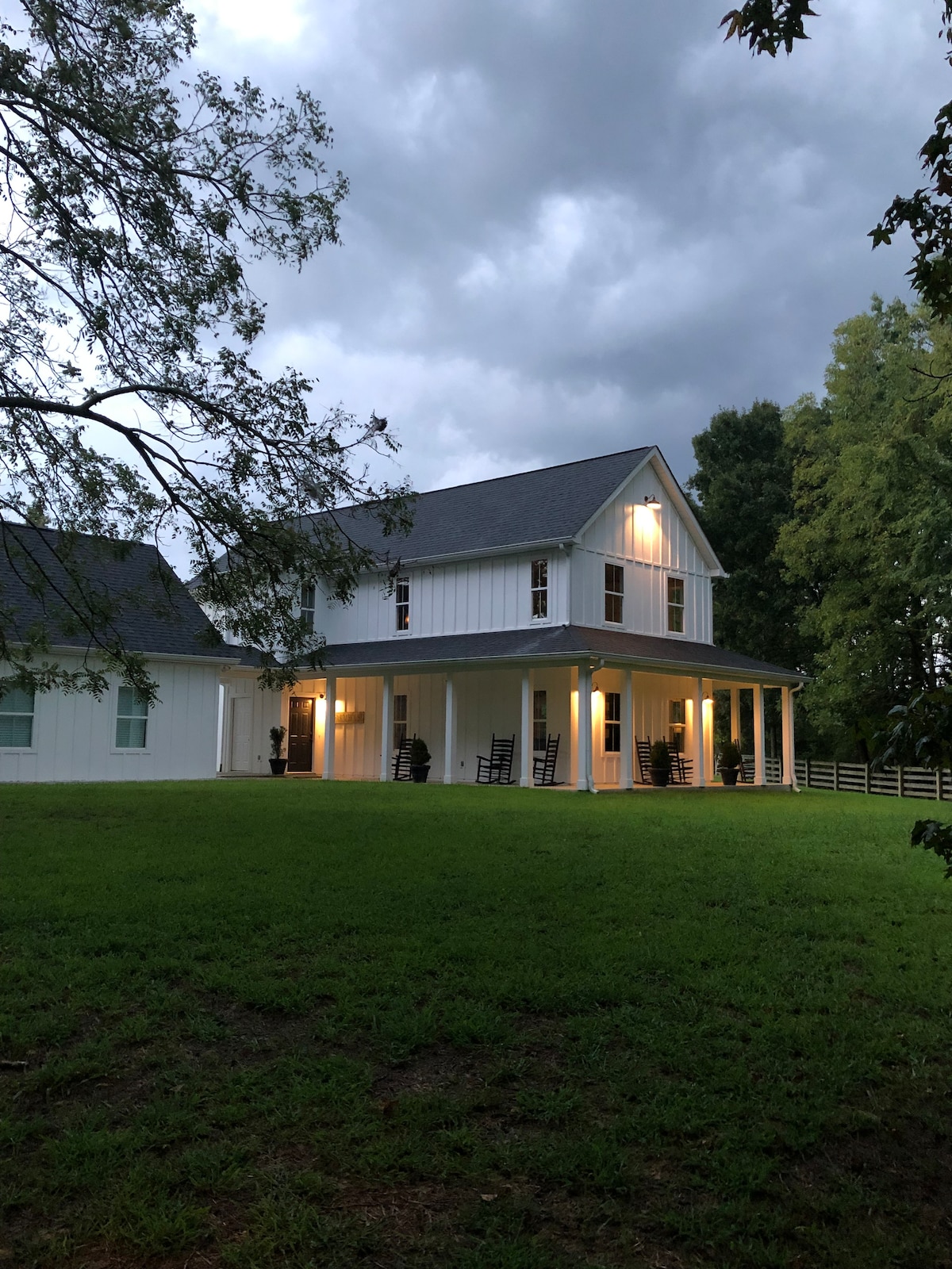 Charming Modern Farmhouse on the Farm